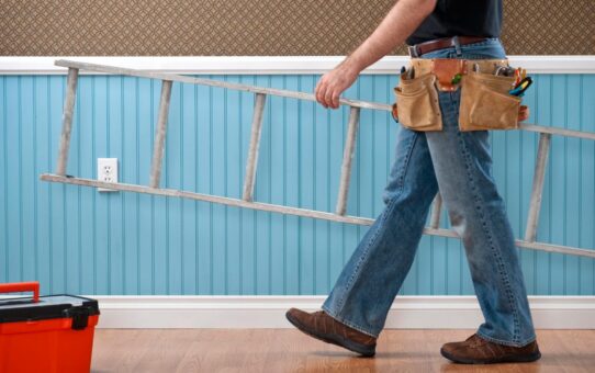 Make an Old Home New With a Home Renovation Contractor