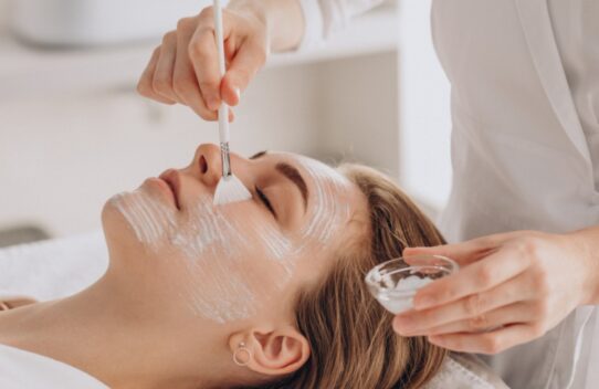 The Science Behind Chemical Peels: A Comprehensive Guide